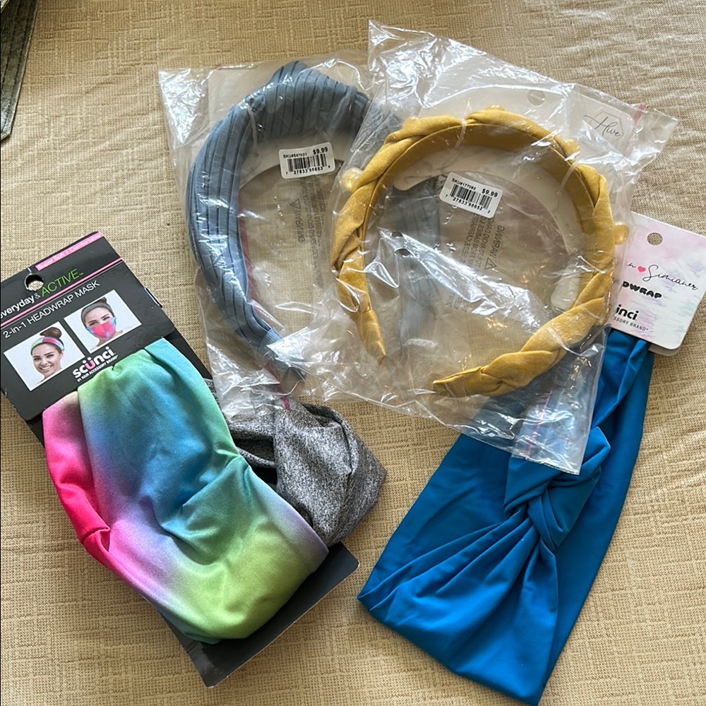 NWT Hair Bundle 4 pieces